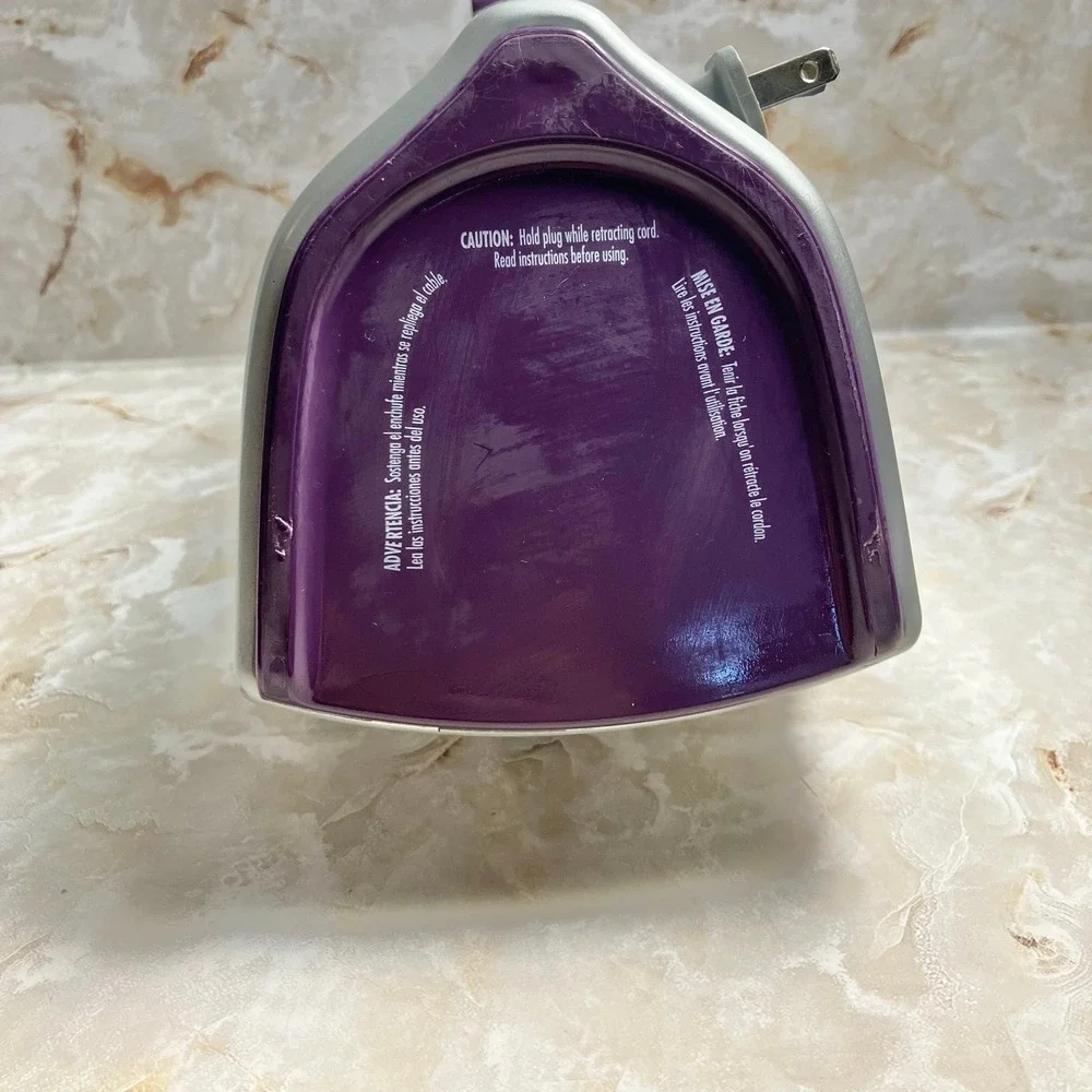Hamilton Beach 19902R Durathon Digital Iron w/ Retractable Cord 1700W